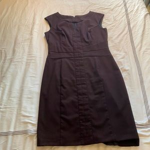 Le Chateau Burgundy Fitted Dress Size M